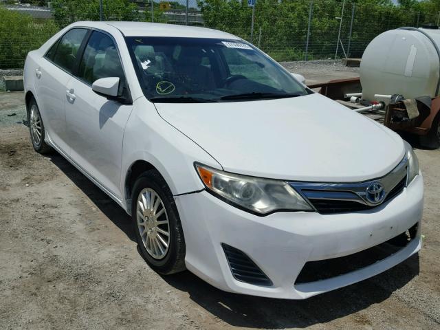 White Toyota Camry 2012 available at auction_IYCN